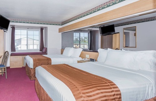 Brush Hotel | Boarders Inn & Suites by Cobblestone Hotels - Brush