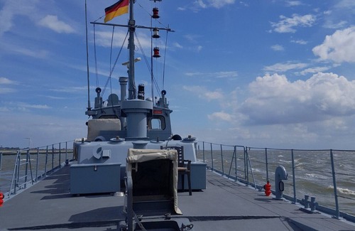 Leer Boat Rental | Boat 'Ferienwohnung 'bootsferien' with Private Terrace