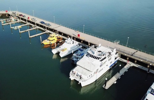 Cairns Central Business District Boat Rental | Boatel Cairns