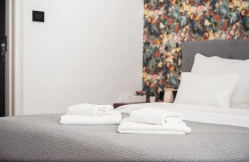 Veliko Gradiste Hotel | Boatel Copacabana