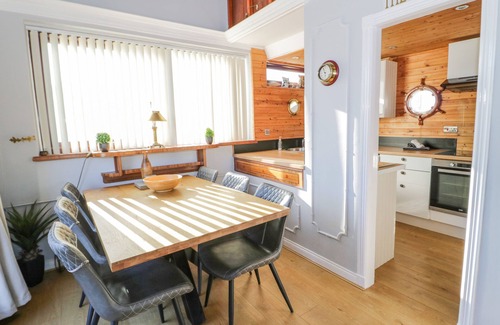 Deganwy Cottage | Boathouse