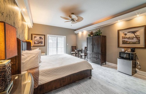 Boca Grande Hotel | Boca Grande Hotel - King Room