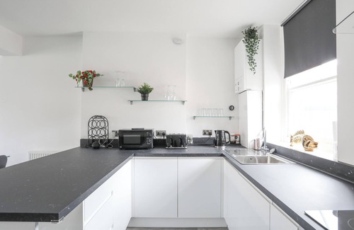 Llandudno Cottage | Bodafon View