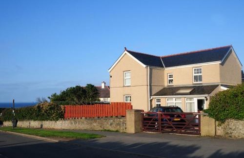 Aberdaron House | Bodarfor By The Sea