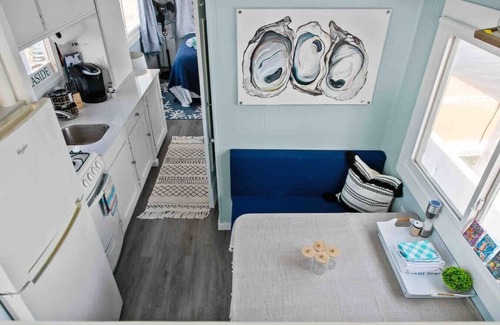 Cedar Point Boat Rental | "BogueLandia" 5 Min from Emerald Isle! 2 Kayaks