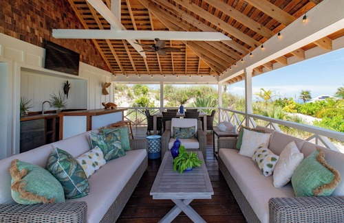 Governor's Harbour House | Bohemia, a Collection of Gorgeous Beachfront Bungalows
