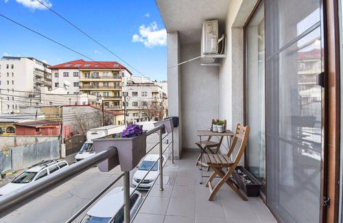 Bucharest Apartment | Bohemian Apartment with balconies