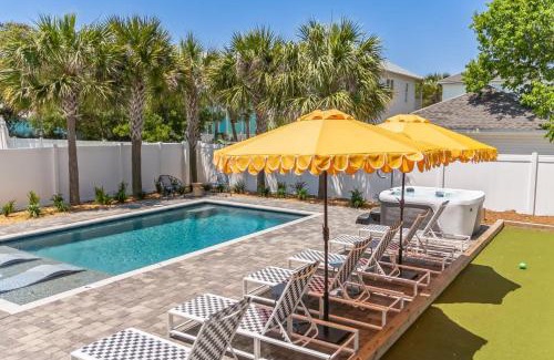 Crystal Beach House | Bohemian Beach Retreat Fully Stocked Villa Near Beach w Pool Outdoor Dining
