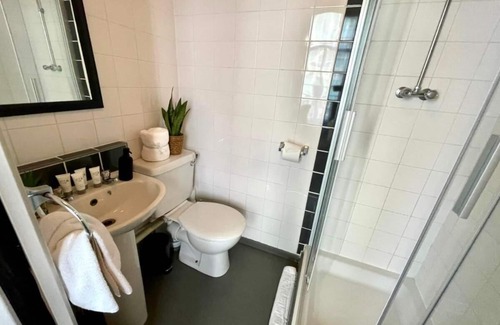 Kemptown Hotel | BoHo BreeZe