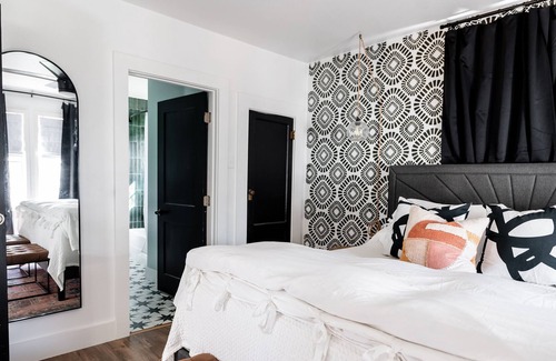 Fayetteville House | Boho Chic Carriage House