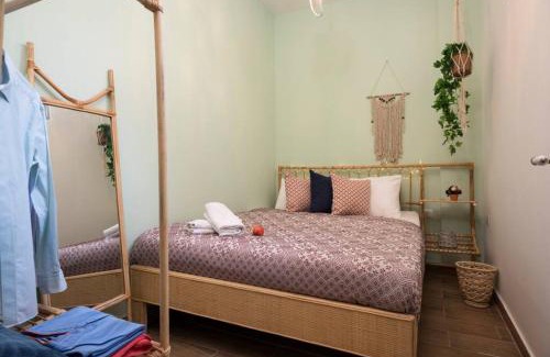 Mar Mikhael Apartment | Boho-Chic Cozy 2BR - Apt & Balcony in Mar Mikhael