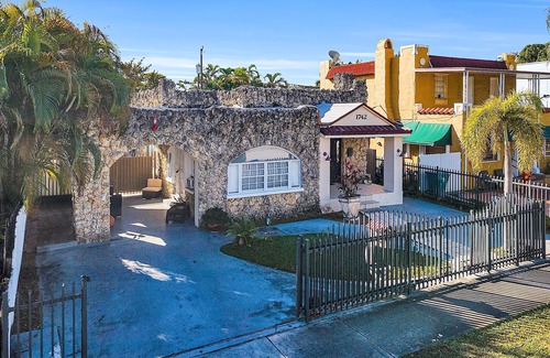Little Havana Cottage | Boho Studio in Little Havana - 5K