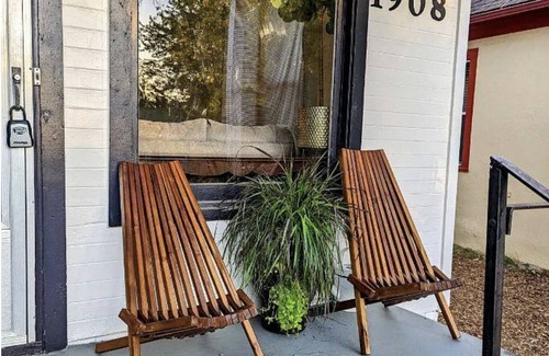 North End House | Boise's Hyde Park Guest Cottage - Fully Fenced Yardn