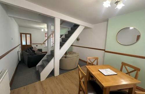 Stainburn Apartment | Bolton Terrace - 2 Bedrooms - Sleeps 4