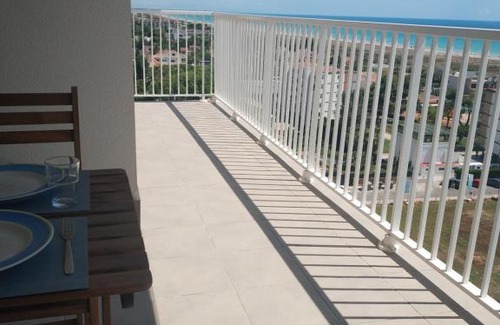 Canet de Berenguer Apartment | Bonito apartamento con piscina cerca de la playa.