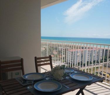 Canet de Berenguer Apartment | Bonito apartamento con piscina cerca de la playa.