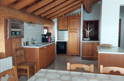 Bonneval-sur-Arc Apartment | BONNEVAL APARTMENT ON ARC LE SERAC1 8 PEOPLE 4 *