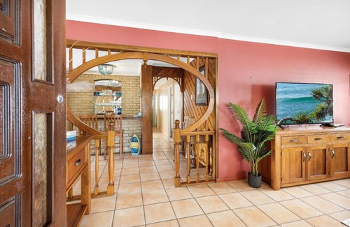 Mudjimba House | Bonnie Doonuthin' Beach House