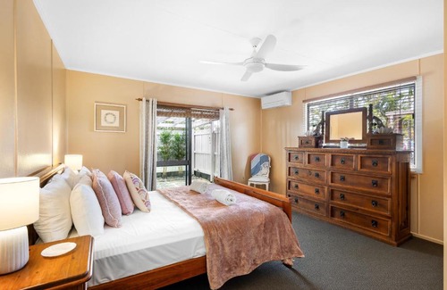 Mudjimba House | Bonnie Doonuthin' Beach House