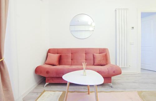 Iasi Apartment | Bonnie & you - a pink meeting