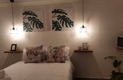 Rustenburg Hotel | Bono Guest House