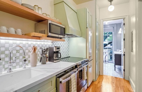 Central Business District Apartment | Bonsoir