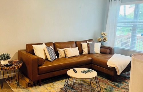 Bayview House | Book-Me-By-The-Beach