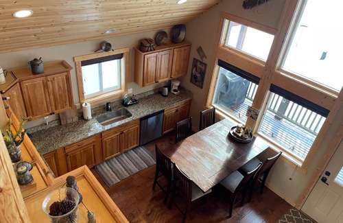 Cle Elum House | Book your Summer Dates Now Cozy Cabin in the Woods