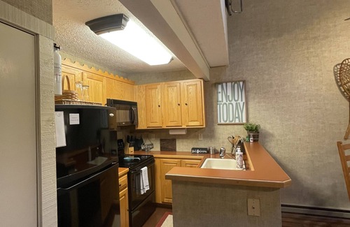 White Haven House | Book your summer getaway in the Poconos! Rent our townhome near Jack Frost!