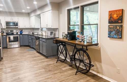 Bella Vista House | Booking Fall NOW Bella Vista Getaway To Relax