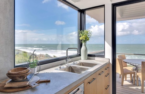 Port Elliot House | Boomer Paradise - 15 Boomer Drive - Luxury - Wi-Fi