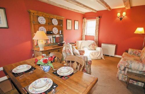 Longnor House | Boosley Grange - E5372
