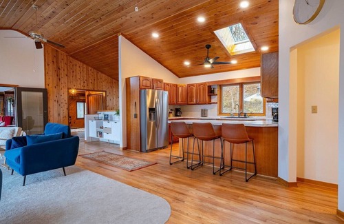 Naples House | Bopple Hill Lodge - Modern Cabin with Lake View