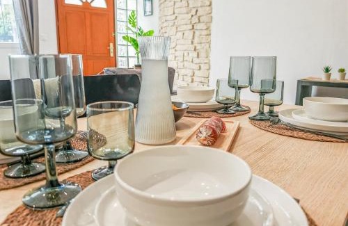 Saint-Martin-du-Littoral Apartment | Bord de mer