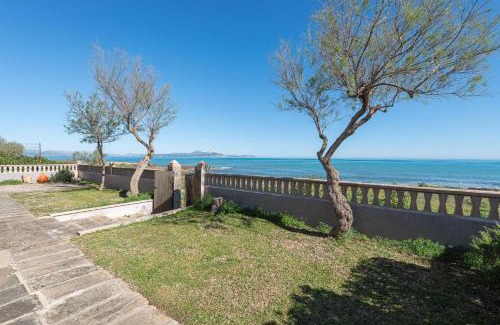 Son Serra de Marina Ski Chalet | Borges