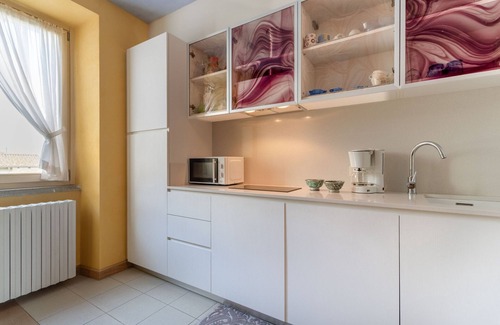 Castello Apartment | Borgo al Sole 3 by Wonderful Italy