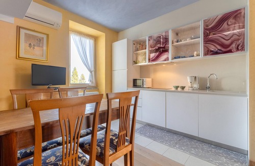 Castello Apartment | Borgo al Sole 3 by Wonderful Italy