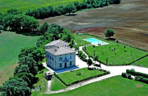 Casole d'Elsa House | Borgo Il Villino