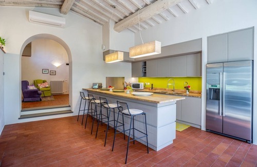 Gaiole in Chianti Villa | Borgo Merlo - Nine Bedroom Villa, Sleeps 22