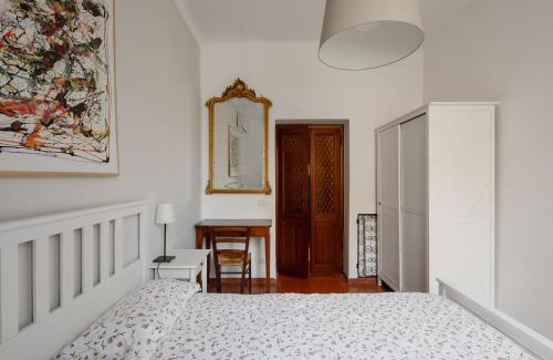 Rione XIV Borgo Apartment | Borgo Pio Holiday