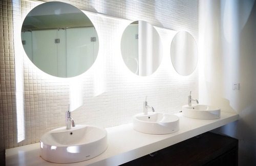 Legian Hotel | Borough Capsule Hostel Bali