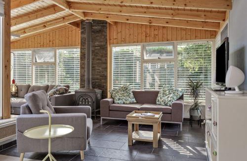 Ouddorp House | Bosje 1 - Ouddorp NOT INTENDED FOR COMPANY OR WORK-RELATED STAYS