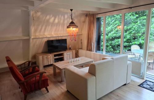 Rekem House | Bosrijk gelegen vakantiehuis met optimale privacy!