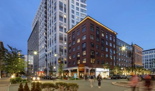 Assembly Square Apartment | Boston Executive Quarters Mystic River edition