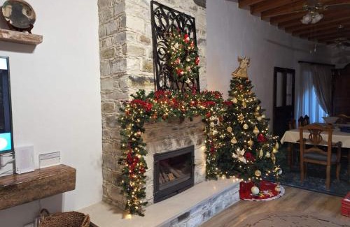 Pano Lefkara Villa | Bougainvillea House Lefkara