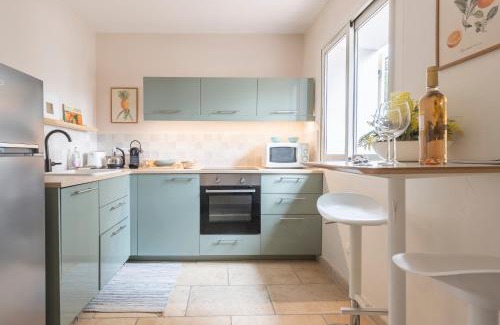 Bormes-Les-Mimosas Apartment | Boulevard du Soleil