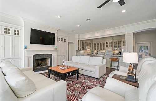 Gulf Pines House | Bourbon Breeze - Beachy Home Near the Gulf with Spacious Outdoor Pool Area