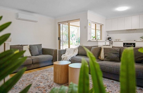 Bourkelands House | Bourkelands Family Nook - Pet Friendly