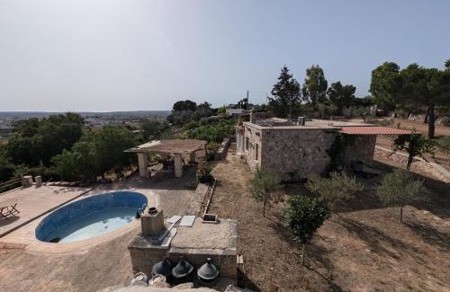 Lucugnano House | Boutique Courtyard Home & Loft with Pool & Garden