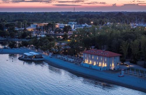 Monfalcone House | Boutique Guesthouse - Marina Monfalcone